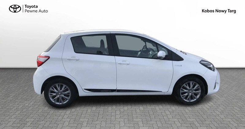 Toyota Yaris cena 62900 przebieg: 83376, rok produkcji 2018 z Lubraniec małe 172